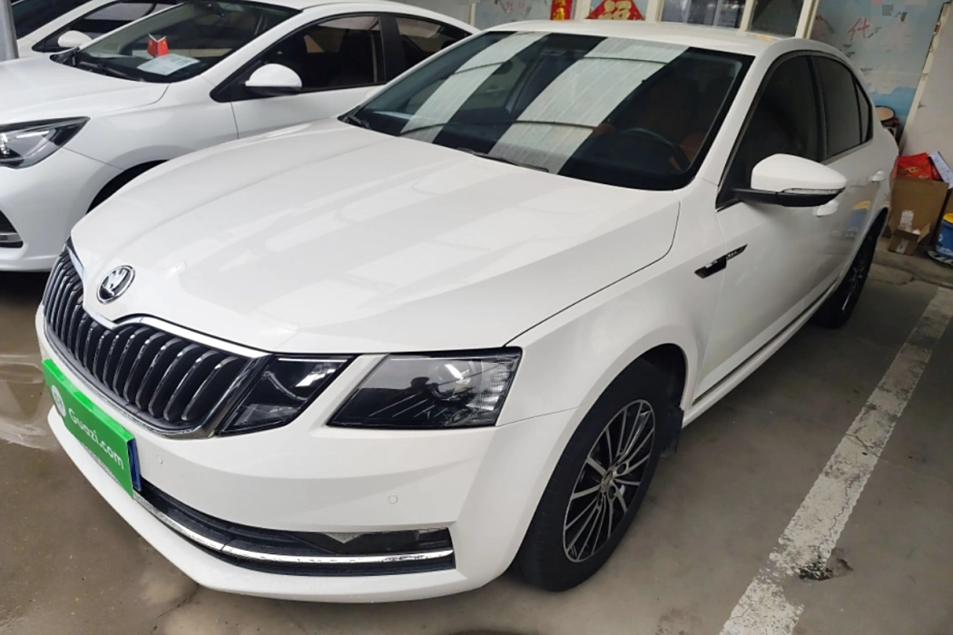 Skoda Octavia 2019 1.5L Automatic Smart Travel Comfort Edition Country VI