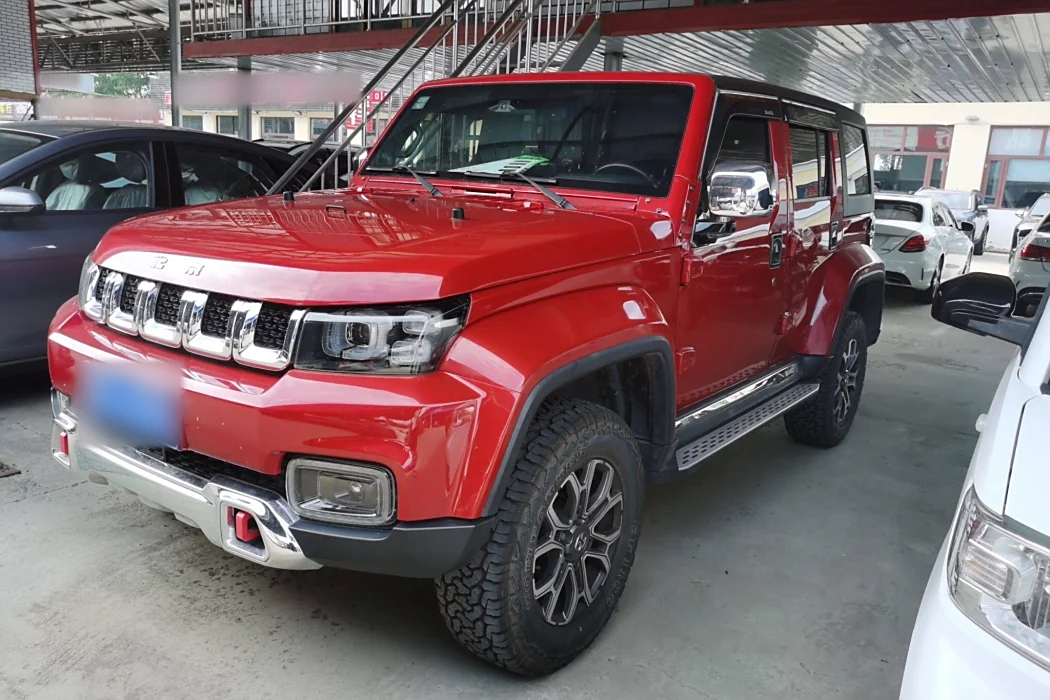 Beijing BJ40 2019 PLUS 2.3T automatic four-wheel drive ultimate edition Country VI