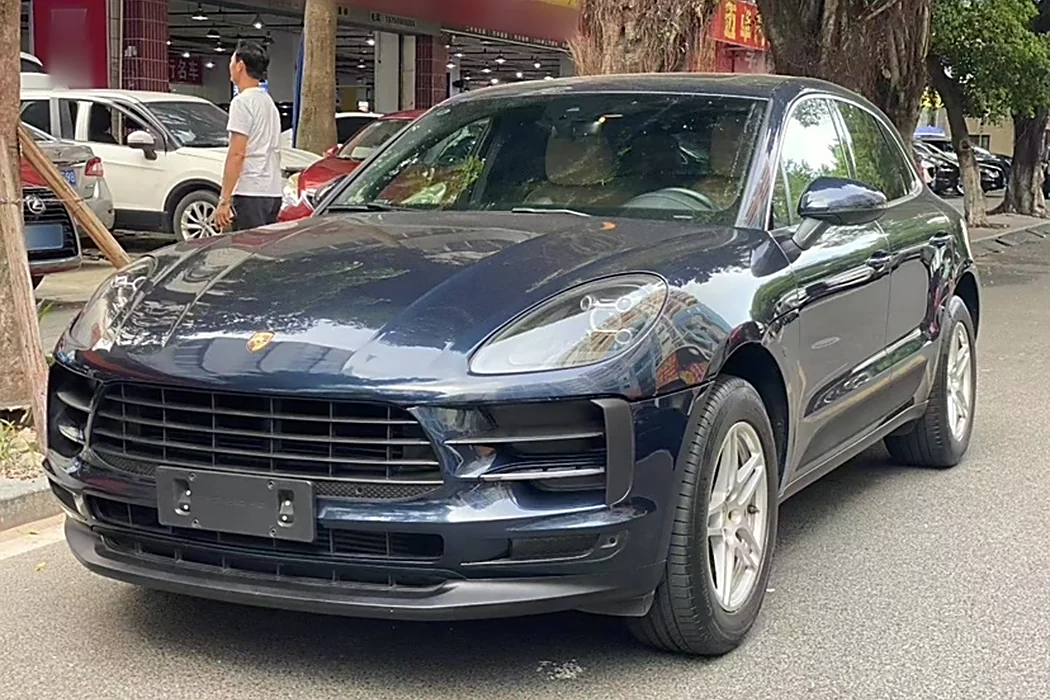Porsche 2020 Macan 2.0T