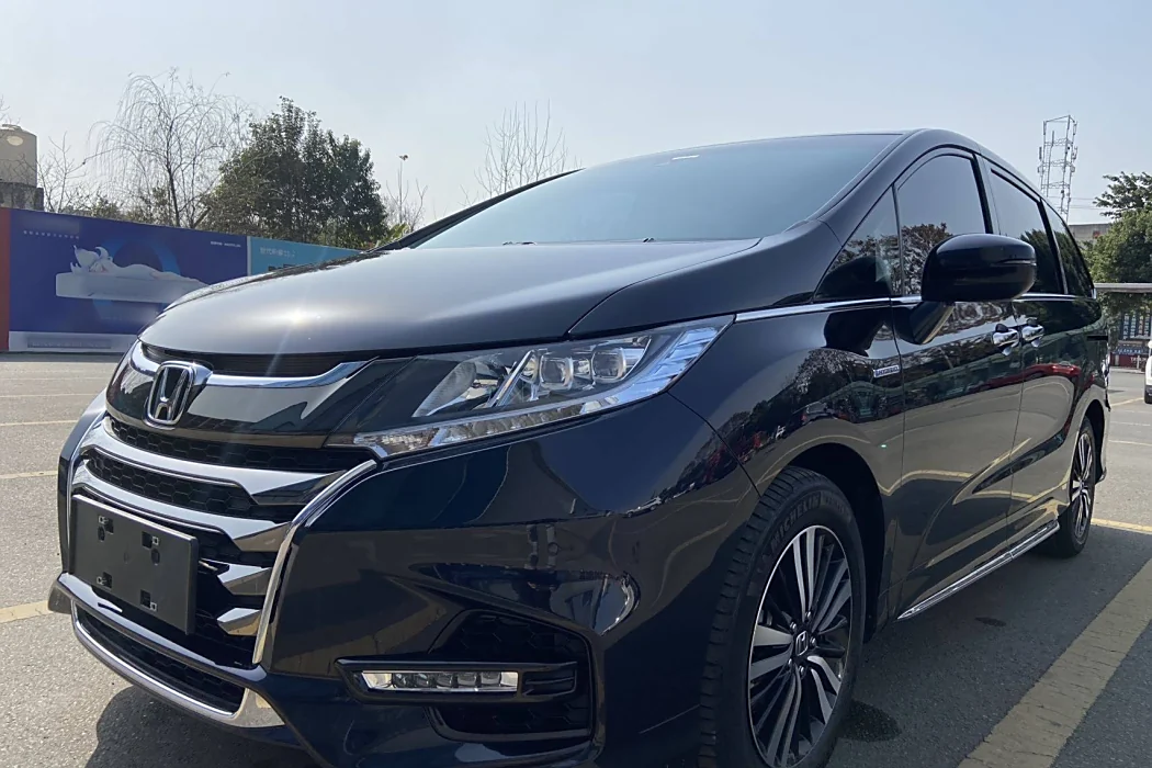 Honda Odyssey 2019 2.0L Sharp*Exclusive Edition