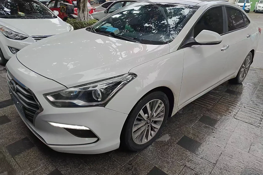 Hyundai Mingtu 2017 1.8L automatic Intelligent GLS Country V