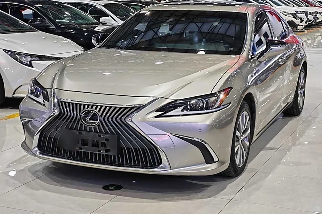 Lexus ES 2020 Model 200 Excellent Edition