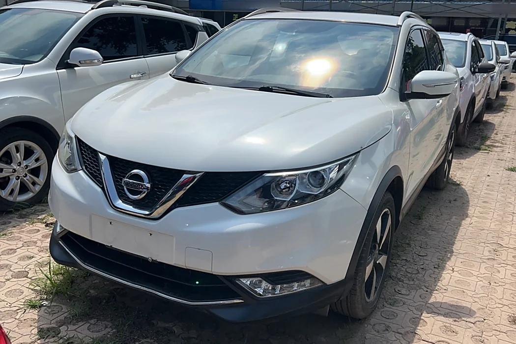 Nissan Qashqai 2017 2.0L CVT Smart Edition Country V