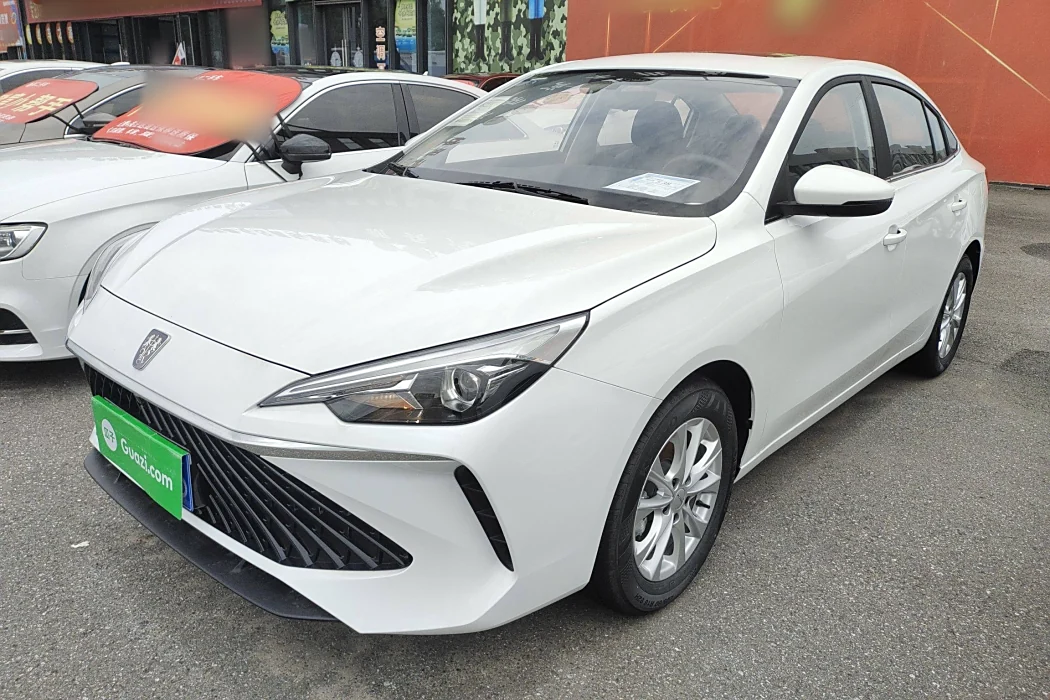 RW i5 2023 1.5L CVT Luxury Edition