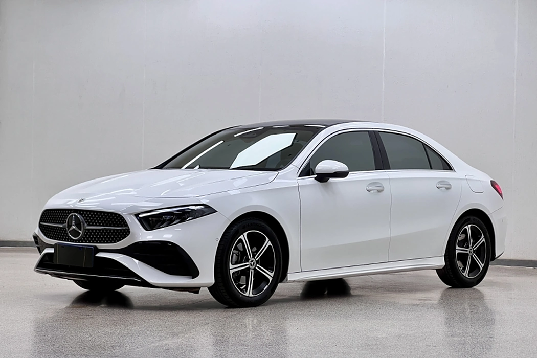 Mercedes-Benz A-class 2024 A 200 L fashion type