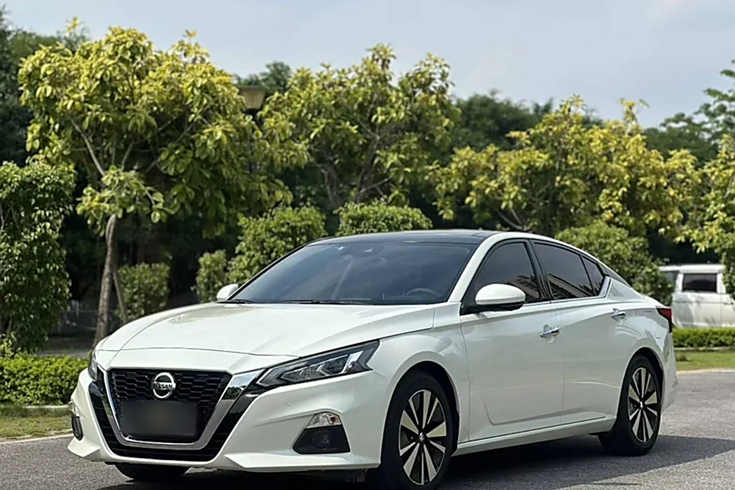 Nissan Teana 2021 2.0 L XL Upper AD1 Smart Line Pilot Edition