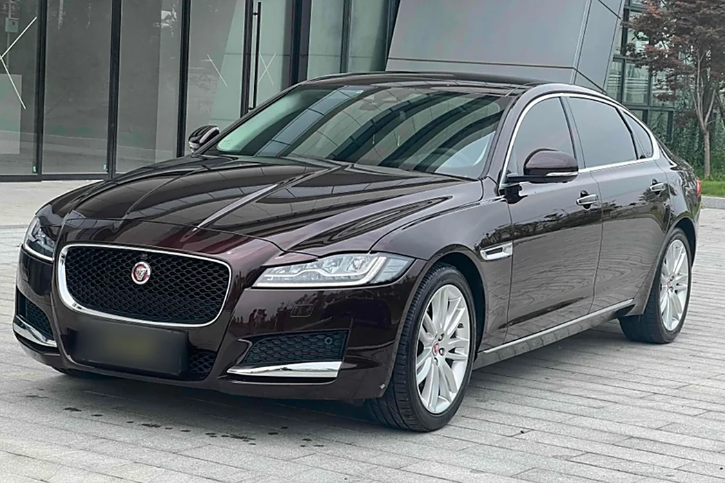 Jaguar XFL 2020 XFL 2.0 T P250 Four-wheel drive Exclusive Edition