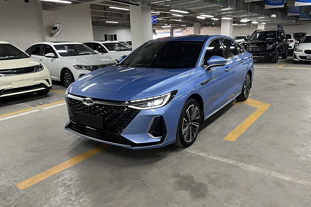 Chery Arizer 8 2022 1.6T DCT Escape