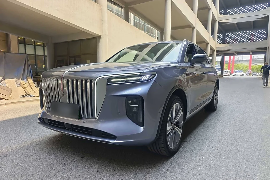 Hongqi E-HS9 2021 460km Flag Enjoy Edition six-seater