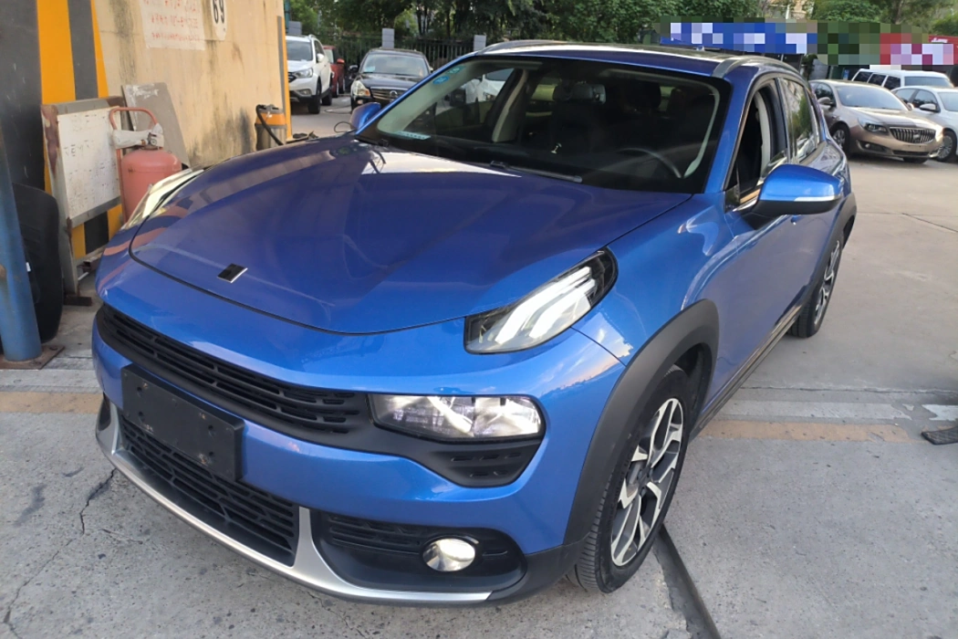 Lynk & Co. 02 2018 1.5T DCT two-wheel drive version of the National V