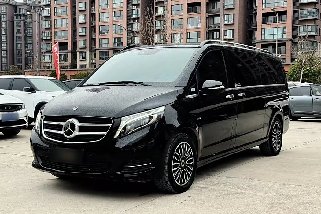 Mercedes-Benz V-Class 2018 V 260 L Premium Plus National VI