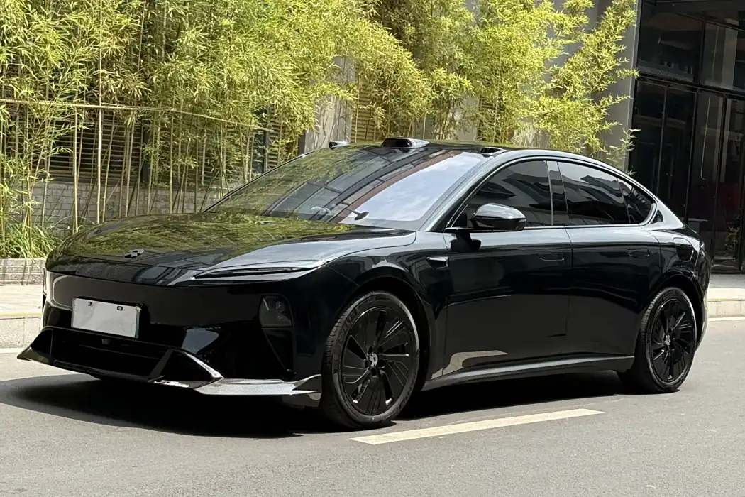 Azera ET5 2022 75kWh