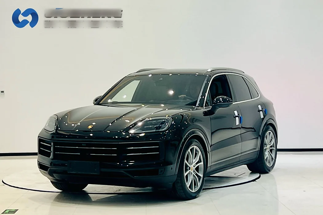 Porsche 2024 Cayenne 3.0T
