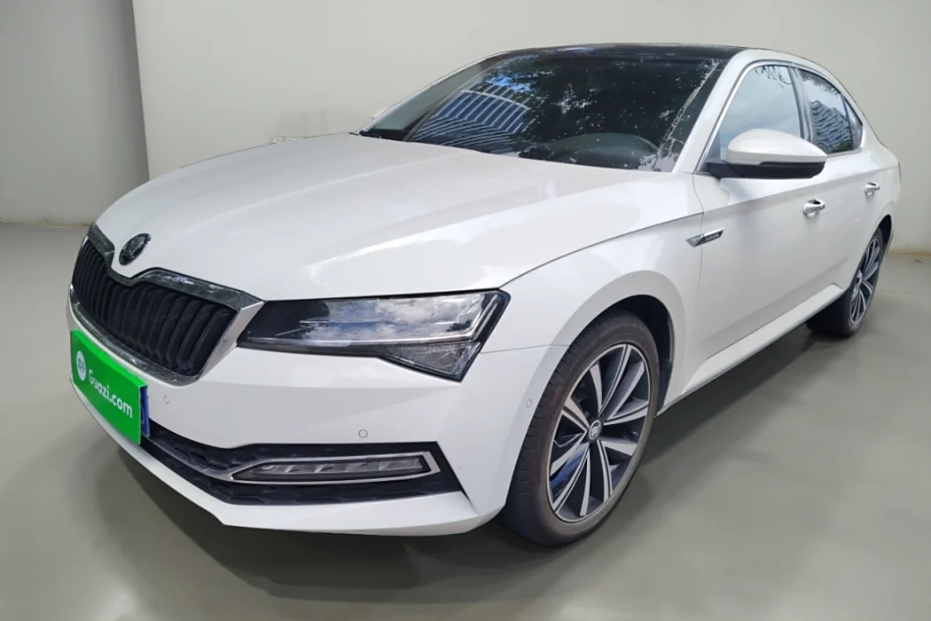 Skoda Supai 2023 facelift ZI280 DSG Premium Edition
