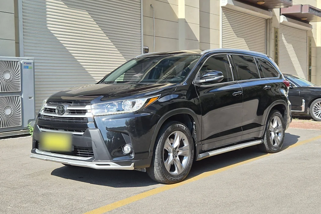 Toyota Highlander 2018 2.0T four-wheel drive Deluxe Edition 7-seater Country VI