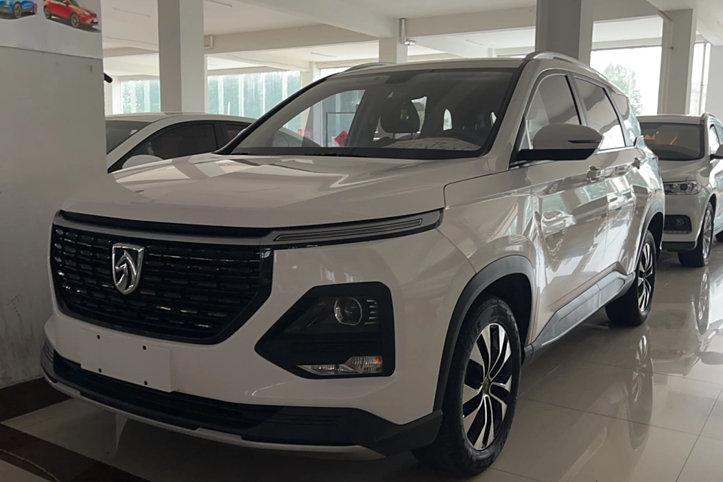 Baojun 530 2021 Global Car Anniversary Edition 1.5T CVT Luxury 6-seater