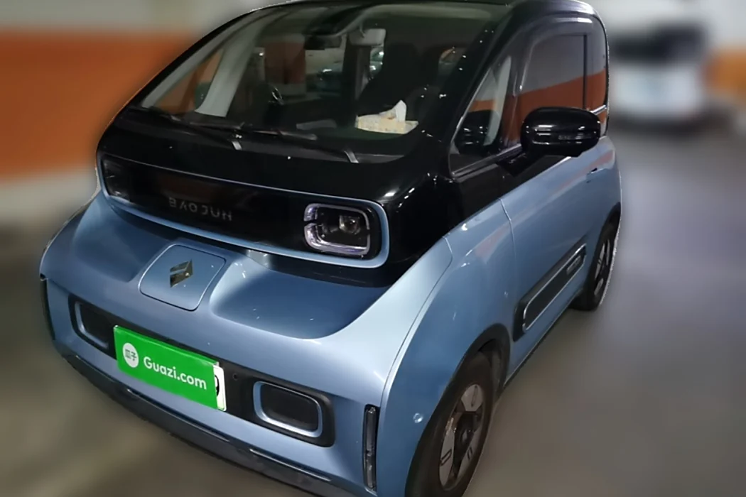 Baojun E300 2020 Star Future Edition