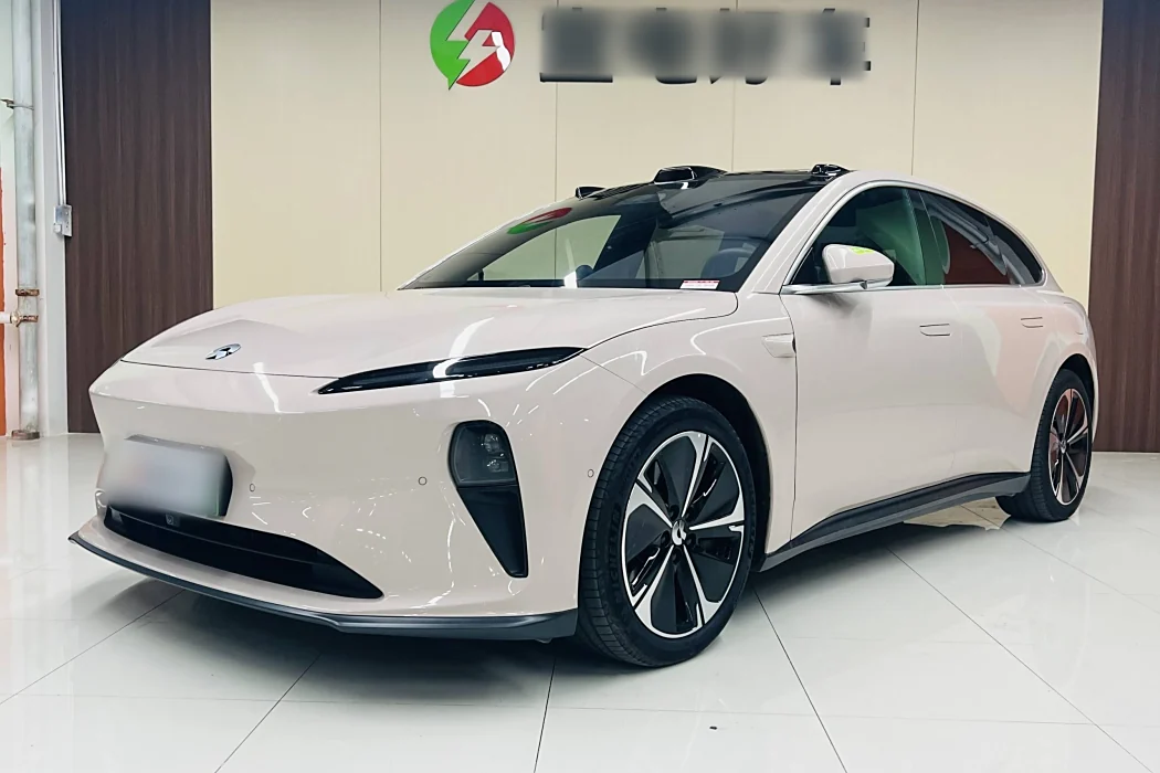 Nio ET5T 2024 model 75kWh Touring
