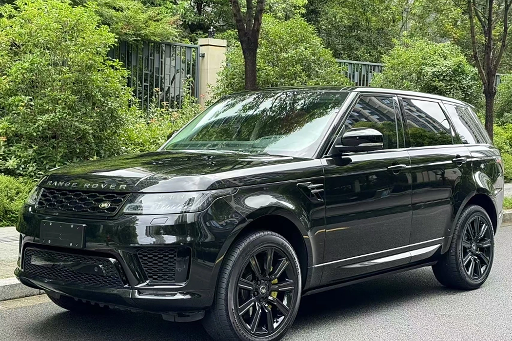 Land Rover Range Rover Sport Edition 2020 Model 3.0 L6 HSE DYNAMIC
