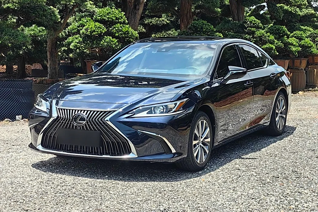 Lexus ES 2020 Model 200 Excellent Edition