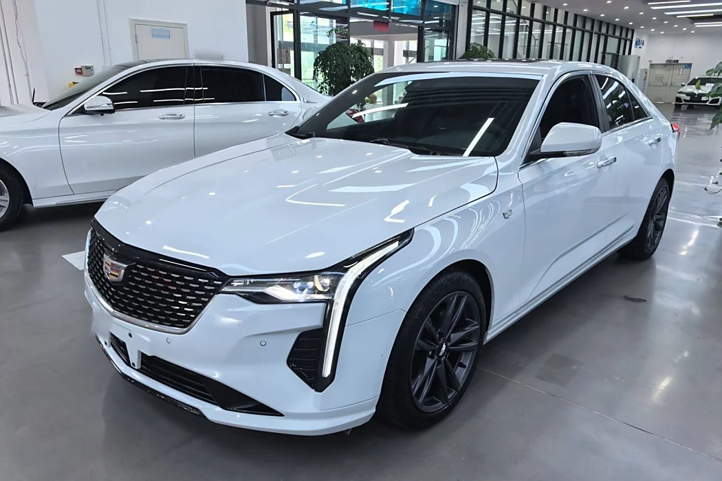 Cadillac CT4 2022 28T Luxury