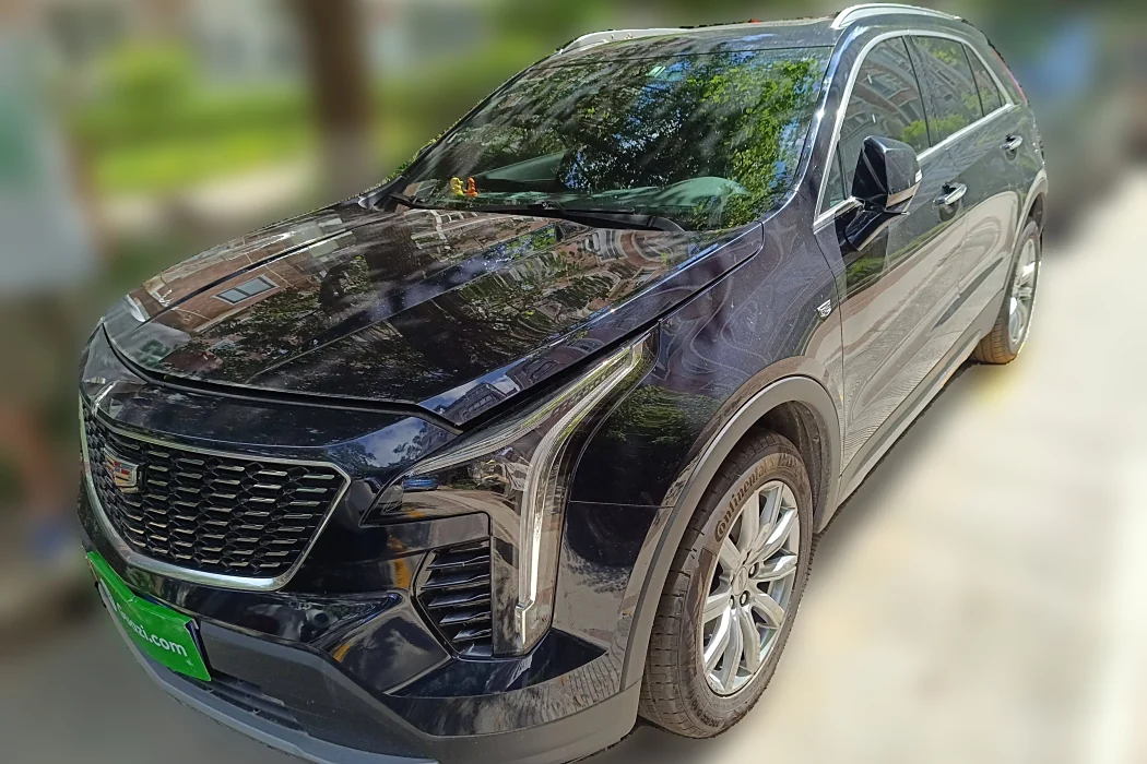 Cadillac XT4 2022 28T two-wheel drive luxury