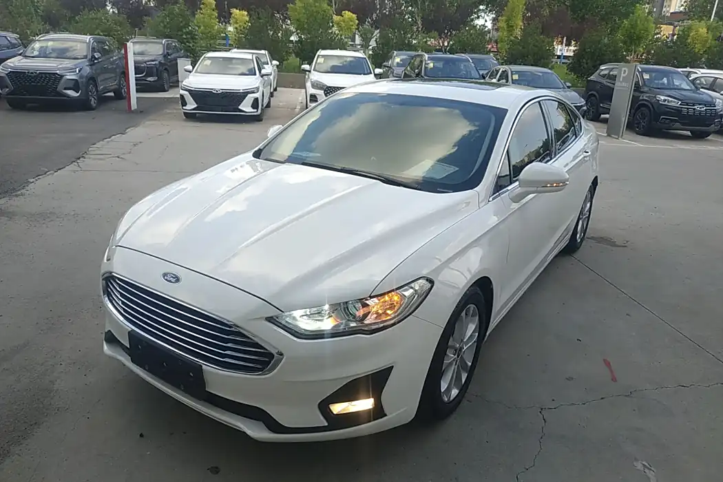 Ford Mondeo 2018 EcoBoost 200 intelligent Control Fashion Country V