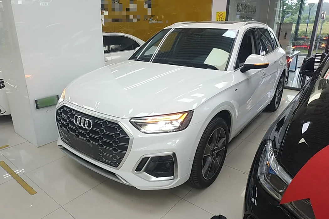Audi Q5L 2022 Modified 40T Luxury Dynamic