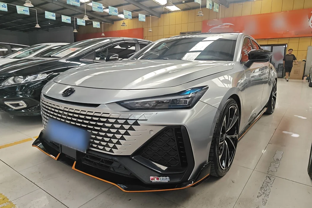Changan UNI-V 2022 1.5T Sport Edition
