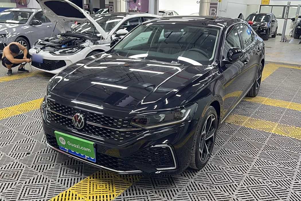 Volkswagen Passat 2024 330TSI Starry Sky Elite Edition