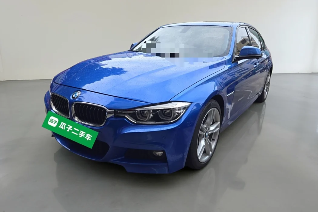 BMW 3 Series 2019 320Li M sports suit