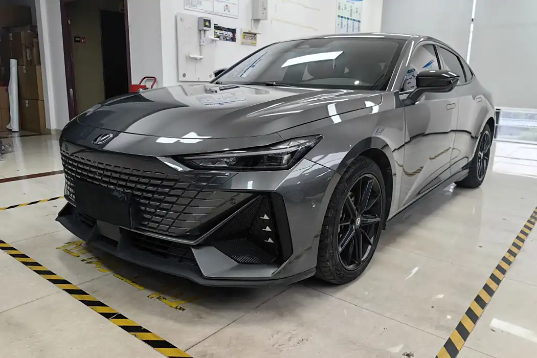 Changan UNI-V 2022 1.5T Intelligent Pilot Model