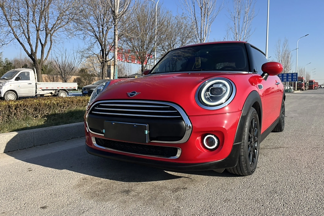 MINI 2020 model 1.5T ONE PLUS