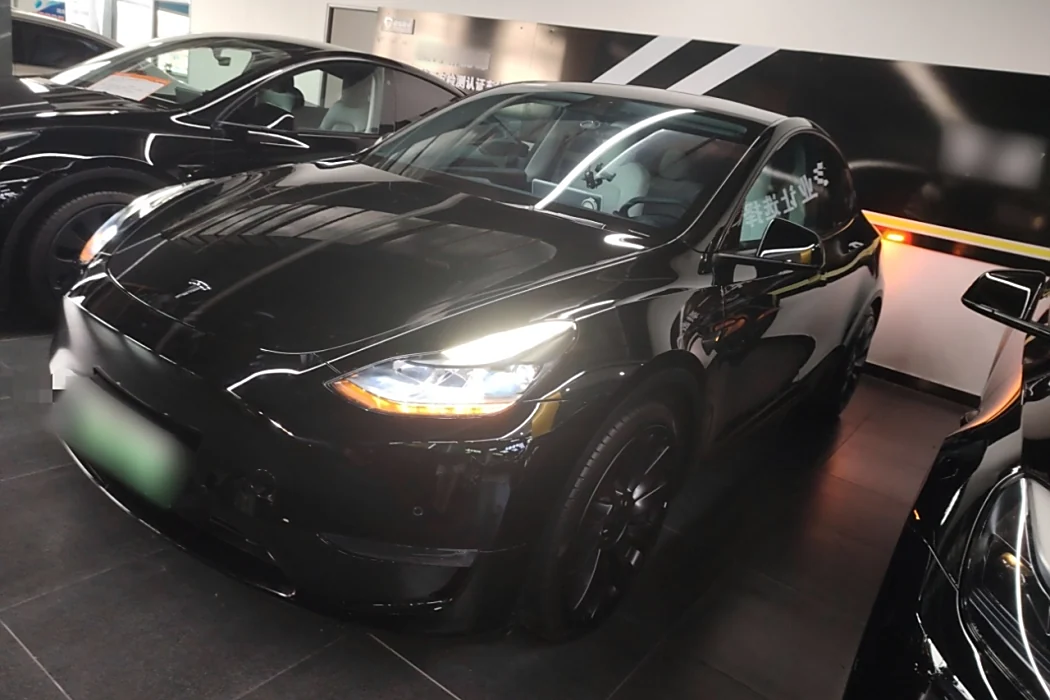 Tesla Model Y 2021 Performance High Performance All-Wheel Drive Edition