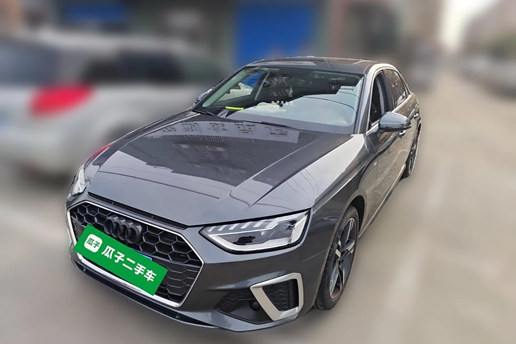 Audi A4L 2020 40 TFSI Luxury Dynamic