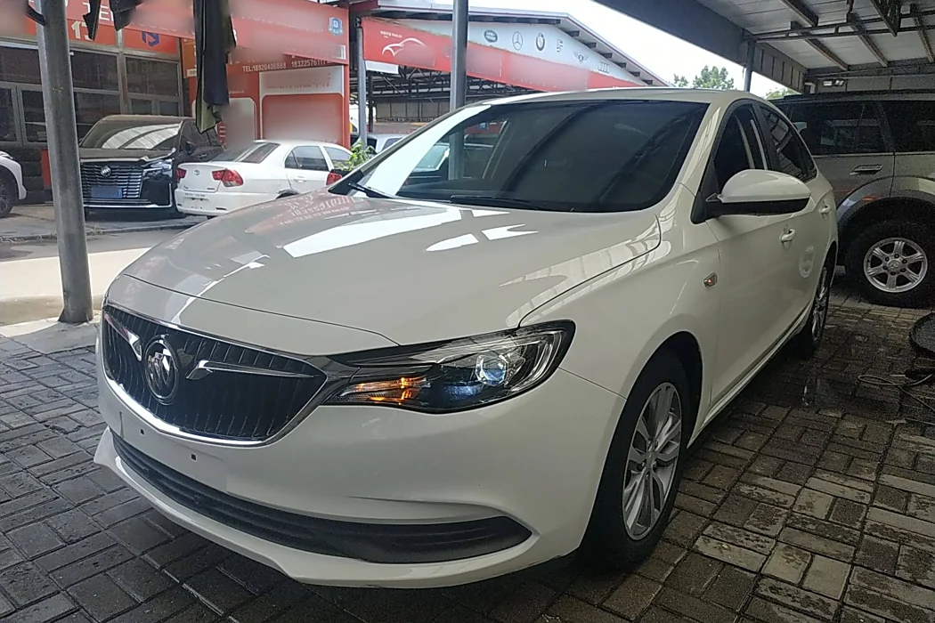 Buick Yinglang 2021 facelift 1.3T automatic light Hybrid Elite type