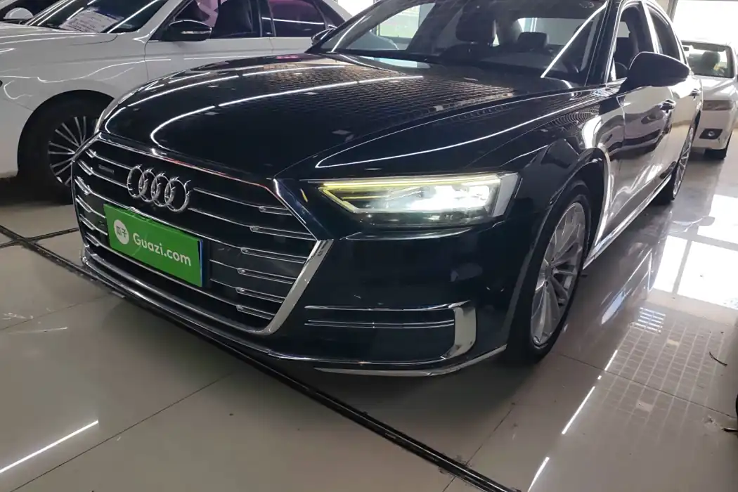 Audi A8 2018 A8L 55 TFSI quattro drop-top Premium