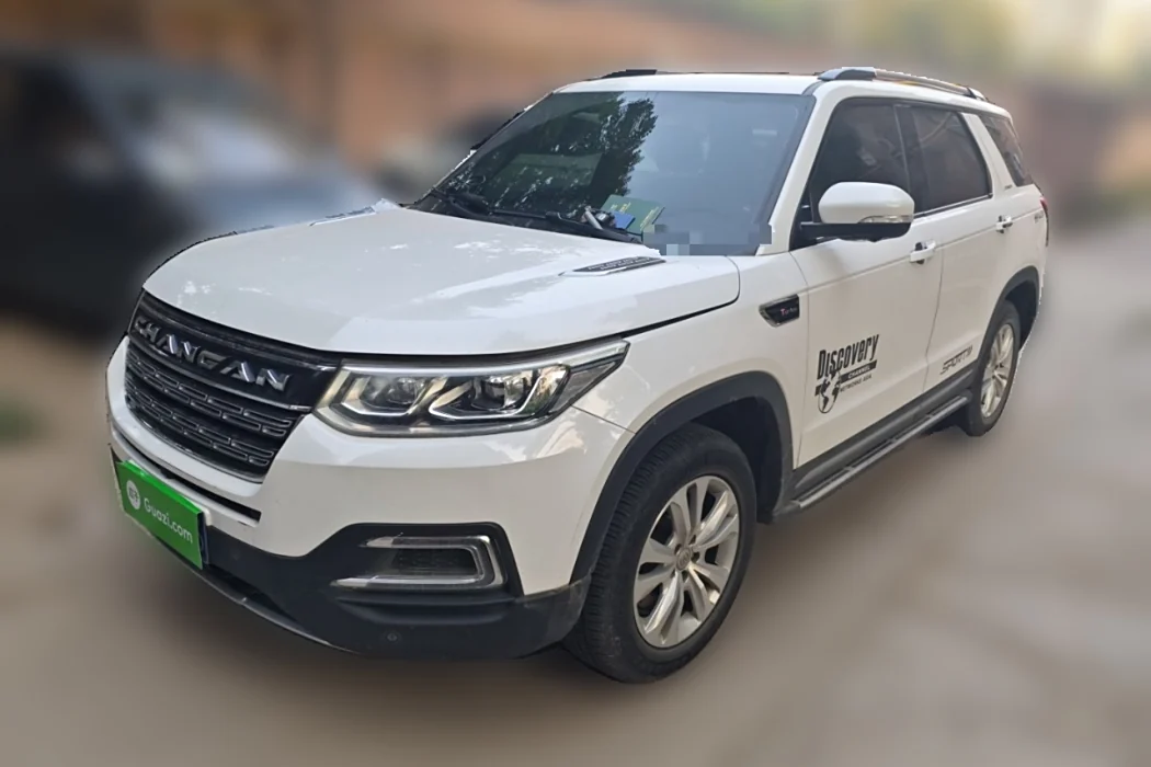 Changan CS95 2018 2.0T four-wheel drive Glory Edition