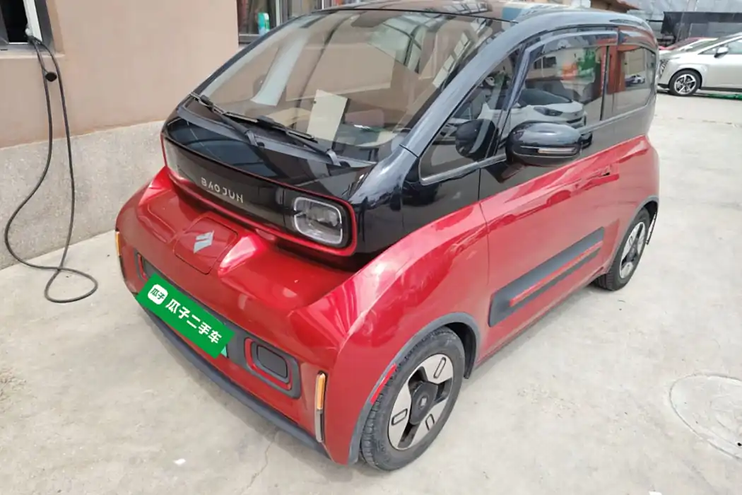 Baojun E300 2020 Plus Star Smart Edition
