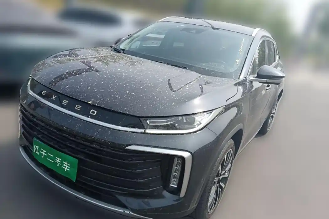STAR TREK 2023 400T 4WD STAR PREMIUM