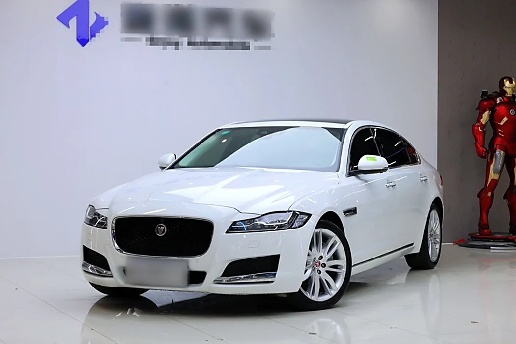 Jaguar XFL 2020 XFL 2.0 T P250 Four-wheel drive Exclusive Edition