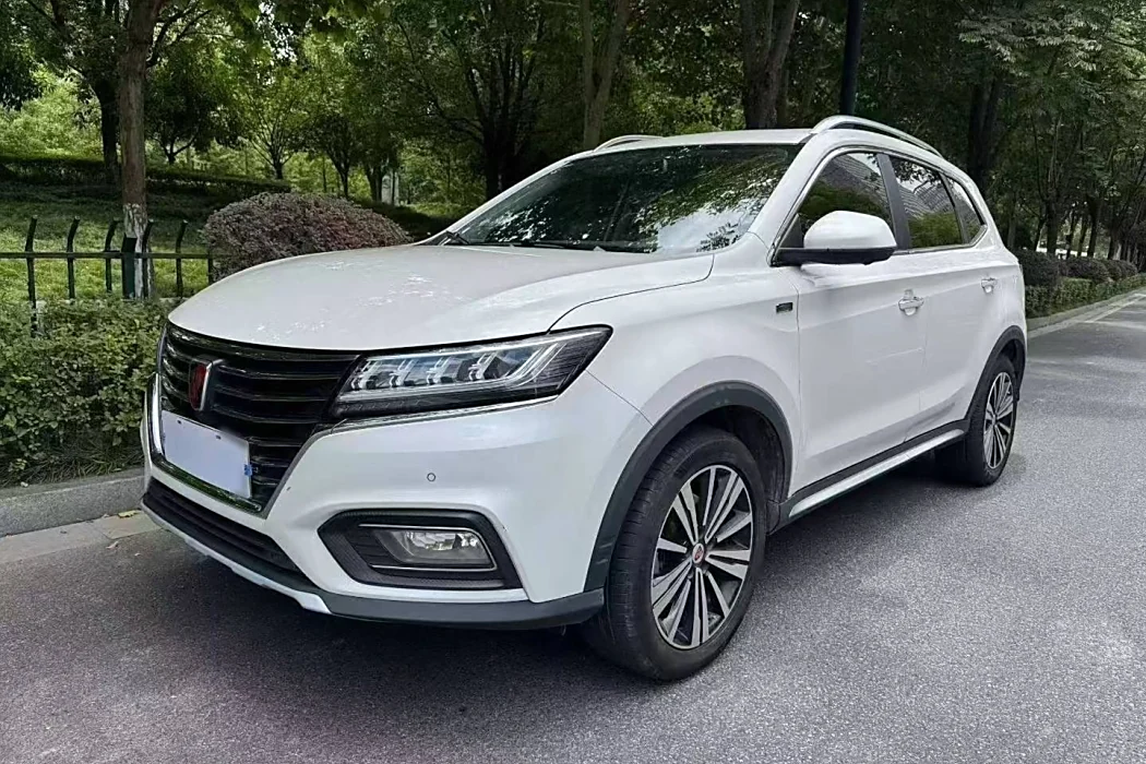 Roewe RX5 New Energy 2019 eRX5 50T Internet Beyond Ultimate Edition
