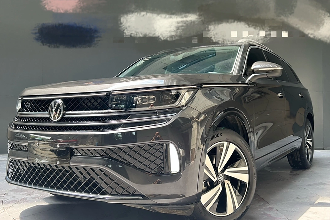 Volkswagen Range Rover 2024 380TSI four-wheel drive R-Line Cruise version