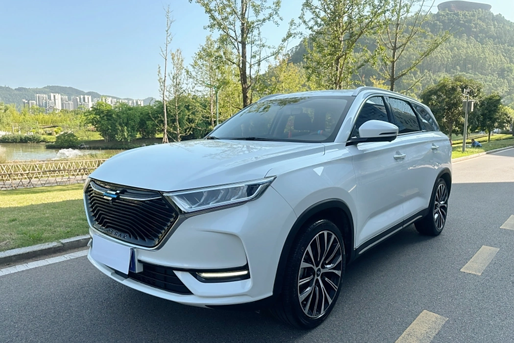 Changan Auchan X7 2020 1.5T automatic flagship