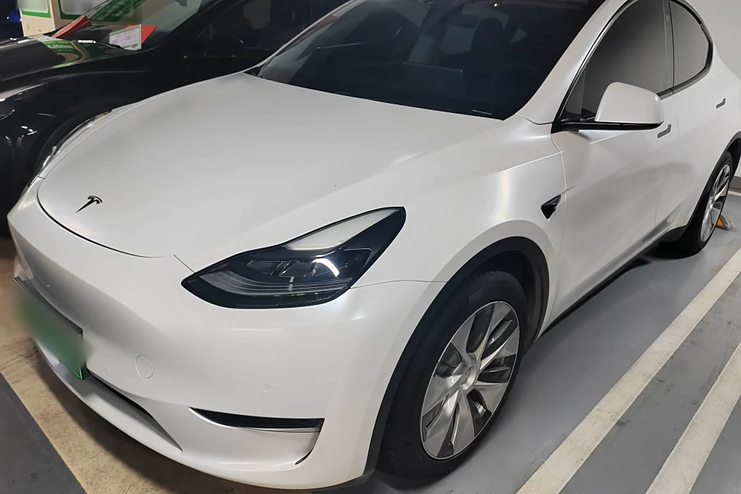 Tesla Model Y 2021 Long Range All-Wheel Drive