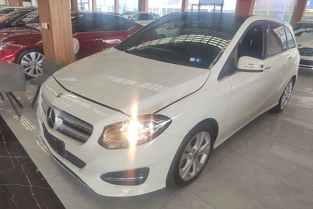 Mercedes-Benz B-Class 2018 B 200 Dynamic