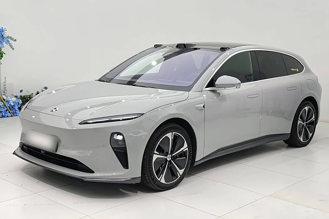 Nio ET5T 2024 model 75kWh Touring