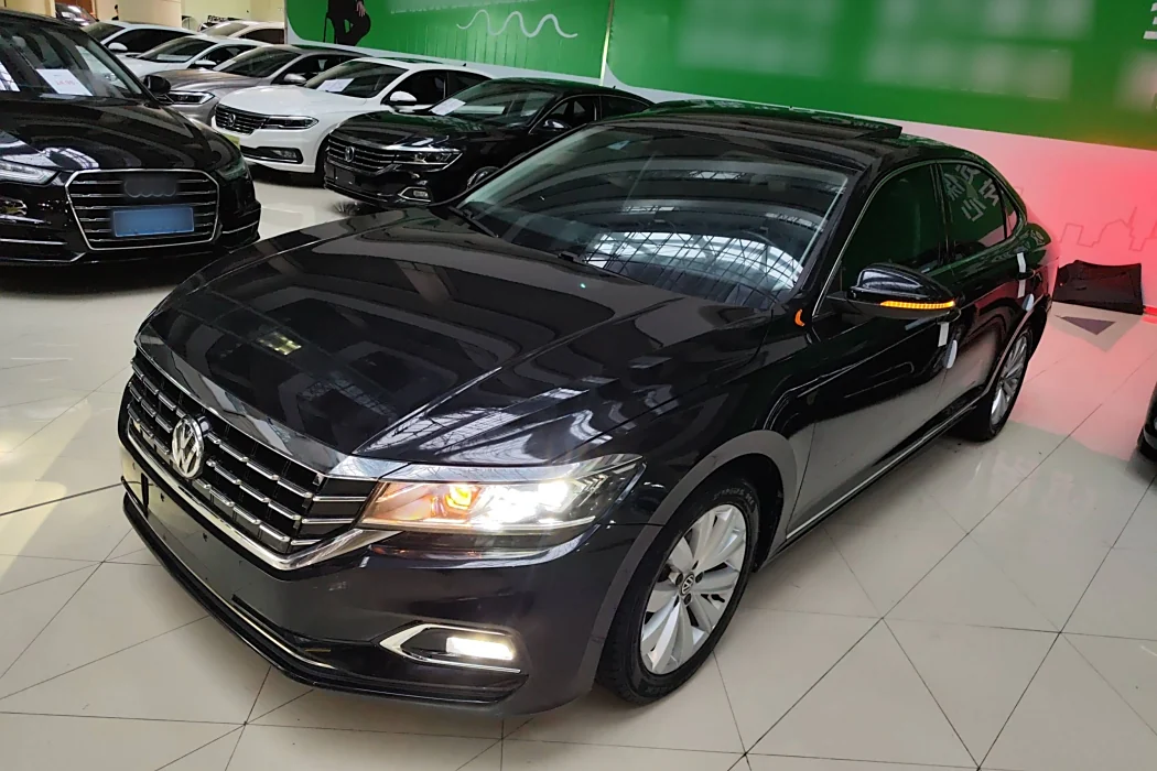 Volkswagen Passat 2019 330TSI Elite Edition Country V