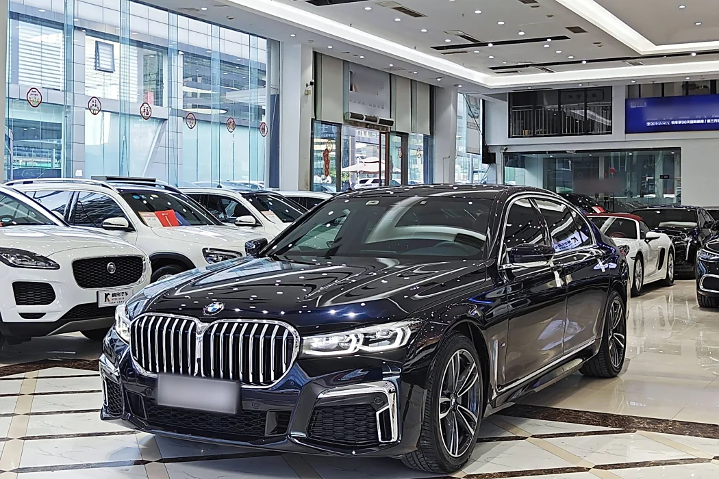 BMW 7 Series 2021 730Li M Sport Package
