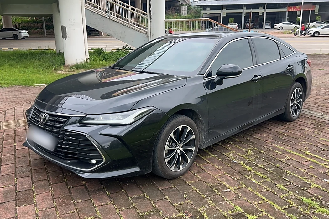 Toyota Asia Dragon 2023 2.0L Premium Edition